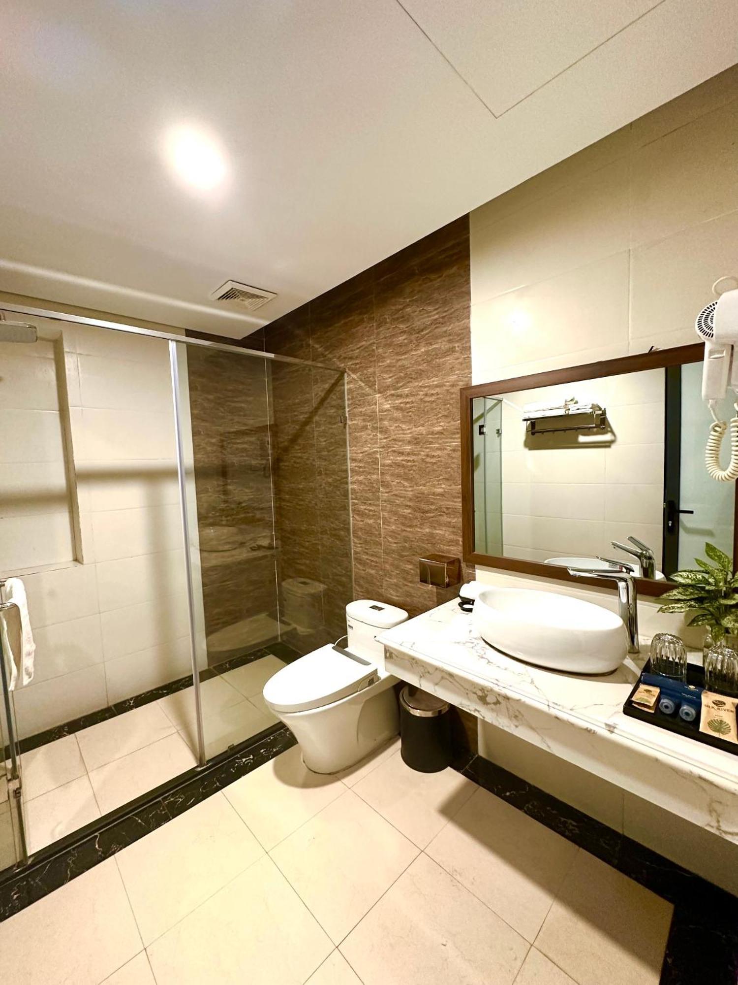 Silk River Hotel Ha Giang Bagian luar foto