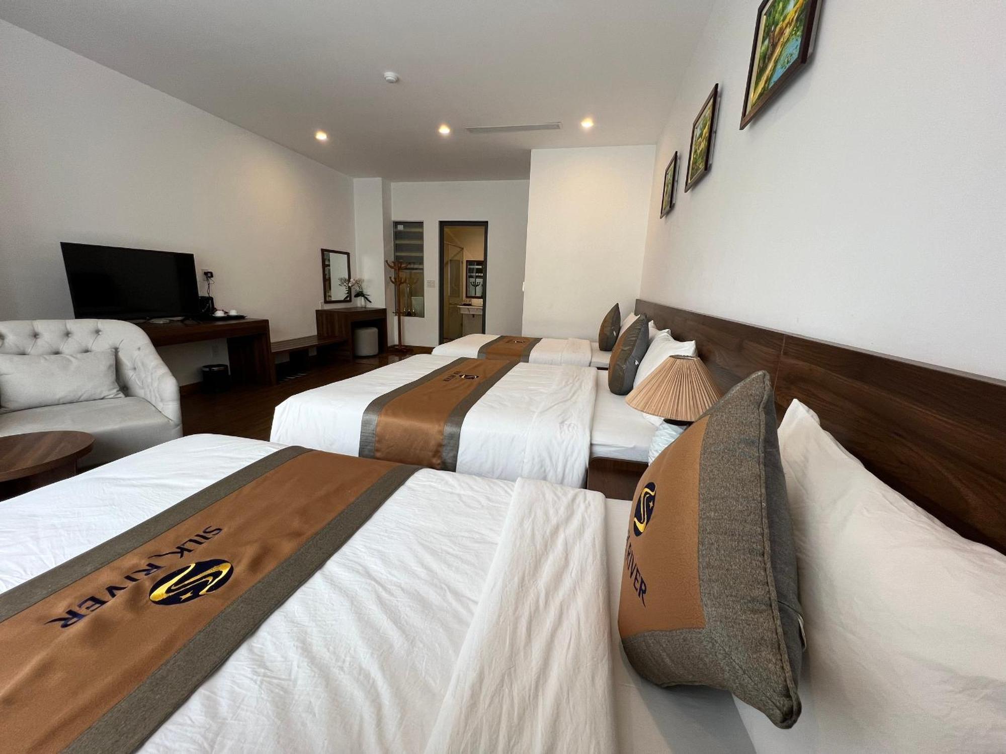 Silk River Hotel Ha Giang Bagian luar foto